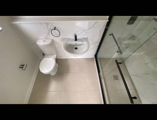 1 BEDROOM PROPERTY TO RENT IN RICHWOOD